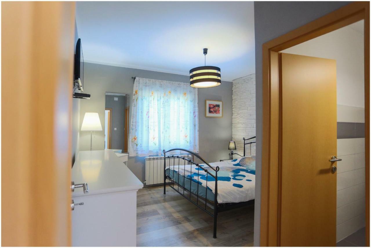 House Mellifera Ξενοδοχείο Razvode Εξωτερικό φωτογραφία