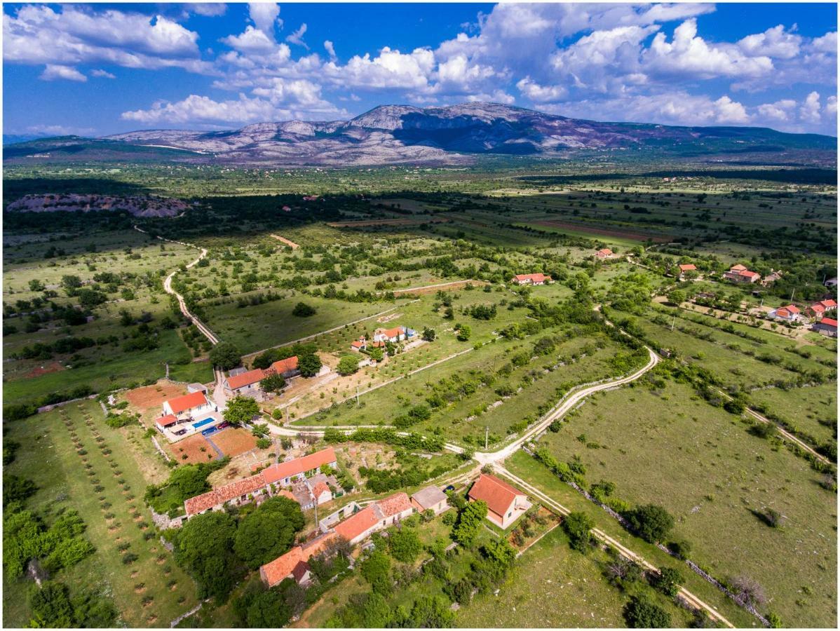 House Mellifera Ξενοδοχείο Razvode Εξωτερικό φωτογραφία